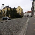 Výhodné parkování na Senovážném náměstí v centru Českých Budějovic