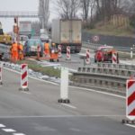 Na silnice R46 z Olomouce do Vyškova vyměňují silničáři svodidla