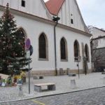 V centru Prahy zdobí vánoční stromek také revitalizované Betlémské náměstí