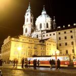 V centru Prahy komplikuje dopravu oprava tramvajové trati v úseku Újezd – Malostranská
