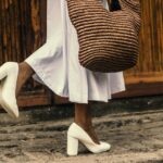 Jak nosit sukni v silných barvách: průvodce pro módní nadšenkyně